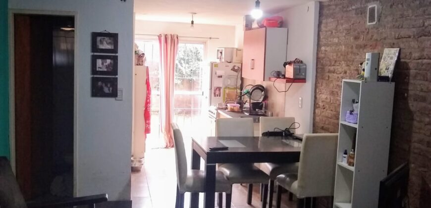 DUPLEX
