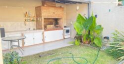 DOS CASAS EN UN MISMO TERRENO