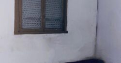 CASA CON DOS DEPARTAMENTOS (a reciclar)