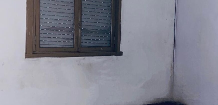 CASA CON DOS DEPARTAMENTOS (a reciclar)